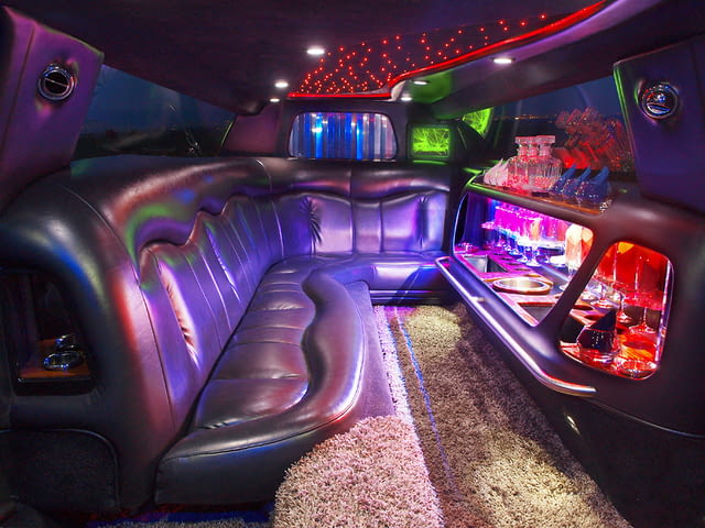 Лимузини под наем Шумен, Разград, Търговище, Русе и Силистра, city of Shumen - снимка 8