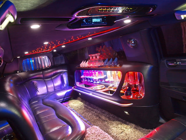 Лимузини под наем Шумен, Разград, Търговище, Русе и Силистра, city of Shumen - снимка 12