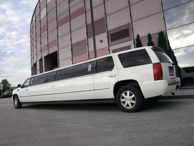 Лимузини под наем Пловдив, Пазарджик, Стара Загора, Хасково и Кърджали - снимка 2