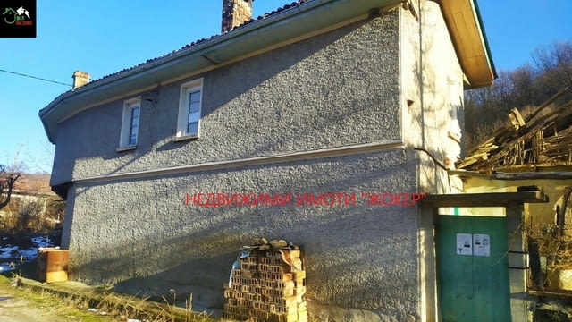 Къща с двор в село Габровци 2-floor, Girder, 120 m2 - village Gabrovci | Houses & Villas - снимка 1