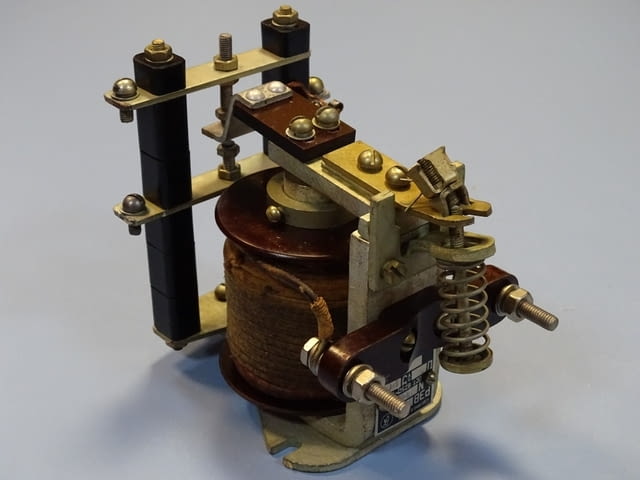 Реле време РЭВ-312 20А - city of Plovdiv | Industrial Equipment - снимка 4