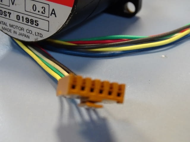 Стъпков мотор VEXTA 2892-9212 stepping motor 2-phase 24VDC, city of Plovdiv - снимка 3