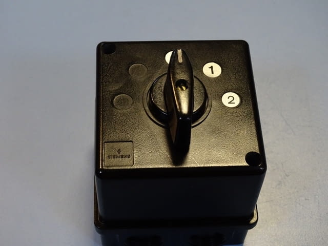 Пакетен превключвател Siemens 3LB2 607-2HA01 rotari switch, city of Plovdiv - снимка 7