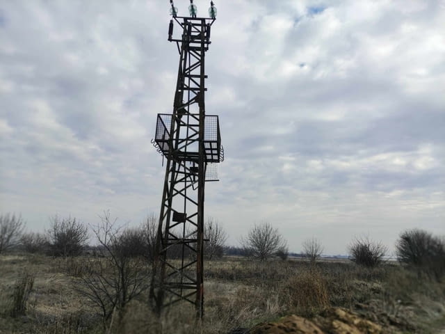 Продавам 14 603кв.м.четиринадесет декара и шесст стотин и три квадратни метра в село Скутаре близо д - снимка 2