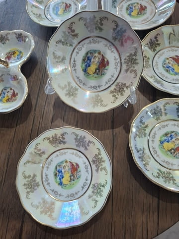 Порцеланови чинийки с Трите грации Dishes, Porcelain - city of Varna | Household Goods - снимка 4