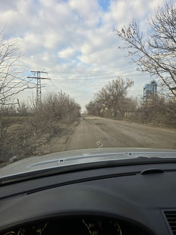 Парцел с лице на път срещу асфлатовата база в близост летище Пловдив - снимка 2