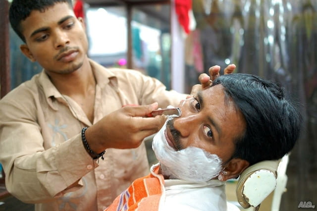 ЕЛВИС ПРЕСЛИ-ЦЯЛАТА СТРАНА-индив. онлаин курсове Бръснаро-Фризьор, фризьор, козметика, мед. козм-дип - снимка 1