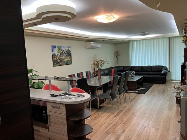 Продавам обзаведен тристаен апартамент 2-bedroom, 100 m2, Brick - city of Varna | Apartments - снимка 6