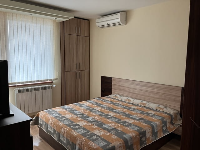 Продавам обзаведен тристаен апартамент 2-bedroom, 100 m2, Brick - city of Varna | Apartments - снимка 1