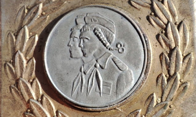 Продавам автентичен унгарски плакет - city of Sofia | Other - снимка 3