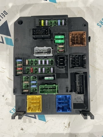 9665547280 BSIQ0100 комфорт модул от Ситроен Ц4 Citroen C4 2015г. в автоморга Delev Motors, между с. - снимка 1