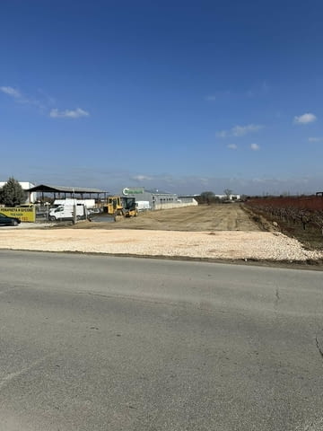 Парцел с лице на пътя проект за хале и разрешение за строеж, city of Plovdiv - снимка 2