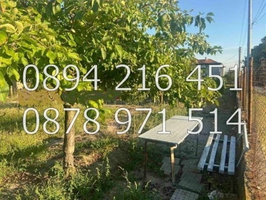 Код 61333. Парцел 780м2 в кв. Момина баня, прекрасно място за вила или къща за гости, с права и обра - снимка 1