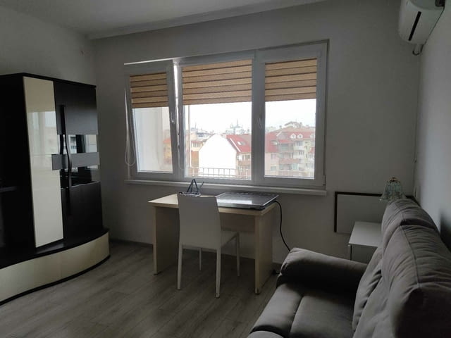 Дава се под наем тристаен апартамент в Кючук Париж, city of Plovdiv | Apartments - снимка 1