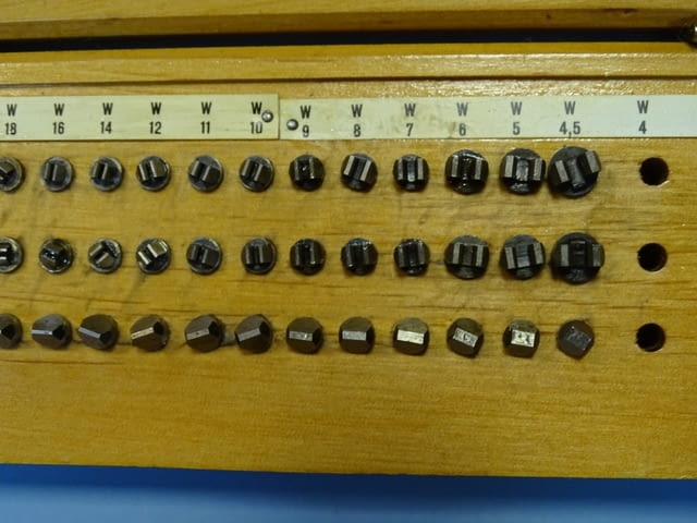 Комплект накрайници за резбомер VEB Suhl W4.5-W48/60, city of Plovdiv | Instruments - снимка 4