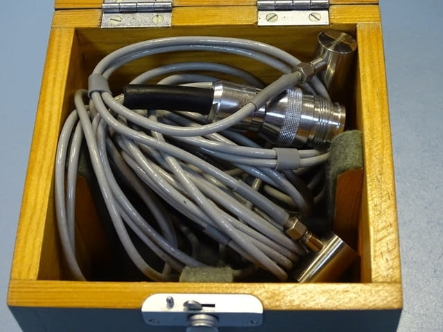 Сензор VEB RFT IWB 102 inductiv sensor, city of Plovdiv | Industrial Equipment - снимка 8