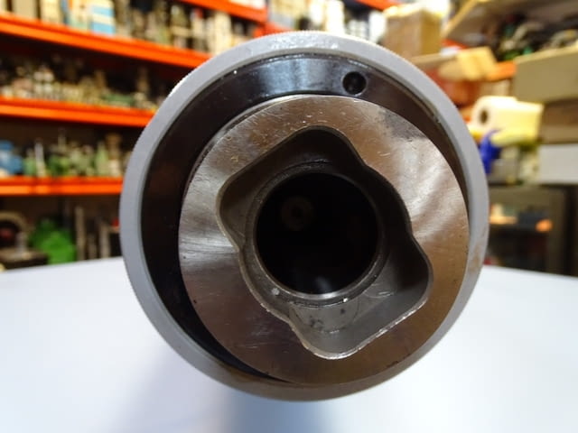 Вертикален шпиндел за фреза, радиал-бормашина OKUMA L-1070 vertical spindle - снимка 2