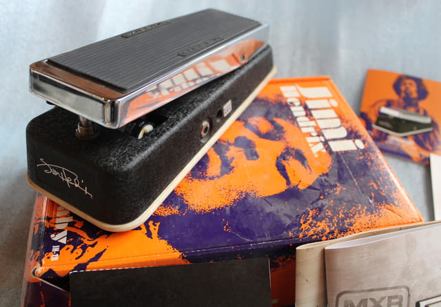 Dunlop Wha JH Cry Baby - Jimi Hendrix УА-УА ПОЧТИ НОВ, city of Sofia | Other - снимка 1