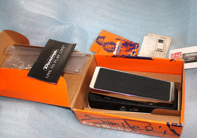 Dunlop Wha JH Cry Baby - Jimi Hendrix УА-УА ПОЧТИ НОВ, city of Sofia | Other - снимка 3