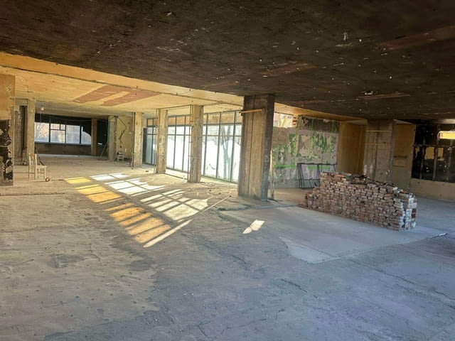 Продава се ТЪРГОВСКИ ОБЕКТ в ШИРОК ЦЕНТЪР, гр. Хасково, град Хасково | Заведения - снимка 4