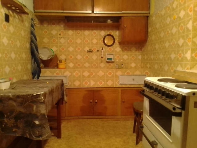 Давам под наем етаж от къща в кв.Прослав 2-bedroom, 75 m2, Brick - city of Plovdiv | Apartments - снимка 2