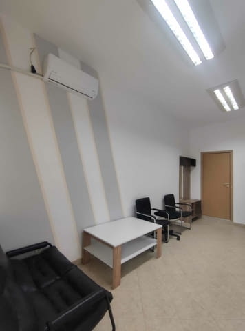 Давам под наем търговско помещение в Кючук Париж Studio, 45 m2, Water, Air Conditioning, Electricity - city of Plovdiv | Offices - снимка 3