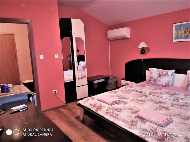 Квартири и Стаи за нощувки близо до Болница Света Марина, Света Петка, Майчин дом - снимка 4