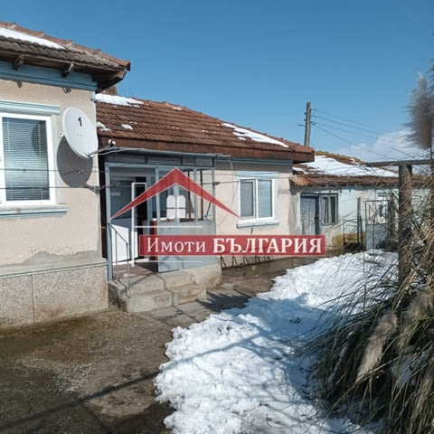 Просторна къща в с.Селце, обл.Добрич 1-floor, Brick, 120 m2 - village Selce | Houses & Villas - снимка 1