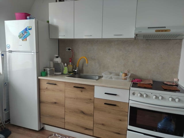 Давам под наем двустаен луксозен апартамент в Кючук Париж, град Пловдив | Апартаменти - снимка 8