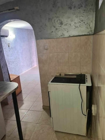 Давам под наем къщичка в кв. Кършияка 1-стаен, 45 м2, Тухла - град Пловдив | Апартаменти - снимка 2