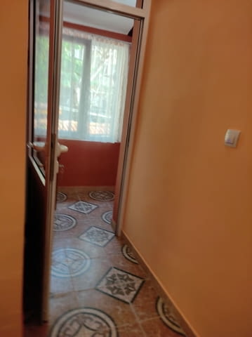 Давам под наем двустаен апартамент на Центъра 2-стаен, 56 м2, Тухла - град Пловдив | Апартаменти - снимка 7