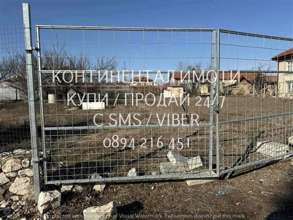 Код 62955. Парцел с перфектна квадратна форма 720м2 с лице на асфалтова улица. В имота има ток, вода - снимка 8