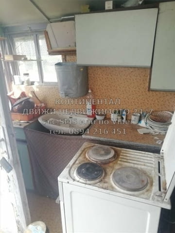 Кодо 61659. Малка виличка 30м2 върху площ от 600м2/по пар. 4-ри, т.е. само се ползва, при желание мо - снимка 2