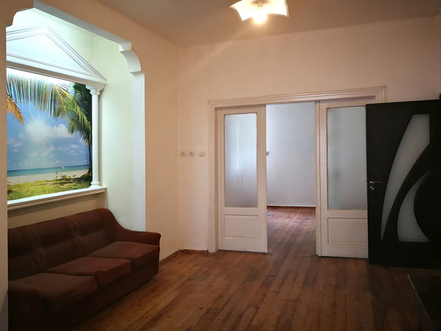 Дава под наем тристаен апартамент, супер център 3-стаен, 125 м2, Тухла - град София | Апартаменти - снимка 5