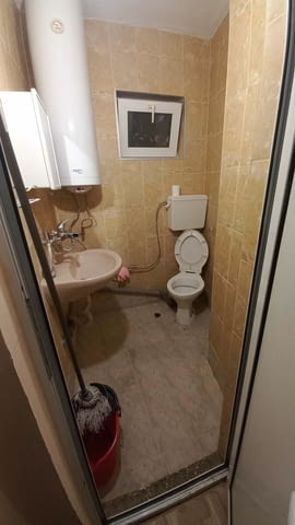 Давам под наем етаж от къща на Центъра 2-bedroom, 100 m2, Brick - city of Plovdiv | Apartments - снимка 8