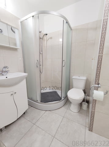 100 метра до Морска градина, тристаен апартамент ”Плаж 3” за нощувки, ж.к. Лазур, Бургас, под наем - снимка 4