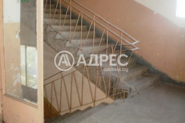 Просторен цех под наем в Промишлената зона на гр. Сандански, city of Sandanski - снимка 7