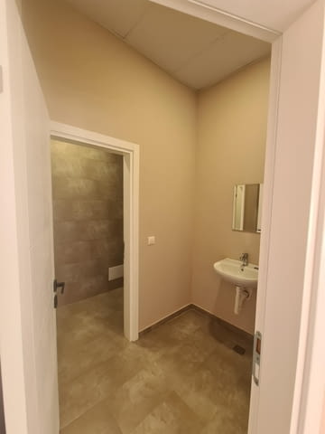 Офис/Търговски обект под наем в широк център, Хасково, city of Haskovo | Stores - снимка 6