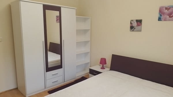 Под наем отдавам ателие-апартамент в центъра на София- Руски паметник след ремонт лукс - снимка 8