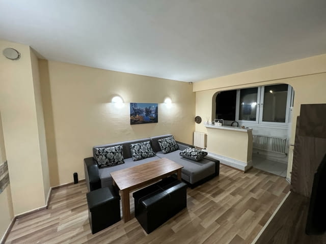 ТРИСТАЕН АПАРТАМЕНТ под наем в кв. Любен Каравелов, гр. Хасково - снимка 1