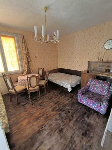 Продавам къща в общ. Перник с. Кралев дол 2-етажна, Тухла, 160 м2 - село Кралевдол | Къщи / Вили - снимка 2