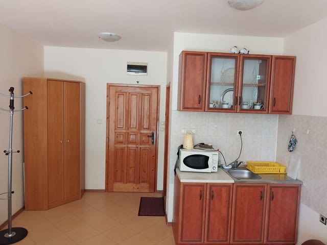 Апартамент и студио за летен отдих - Поморие, city of Pomoriе | Seaside Holidays - снимка 1