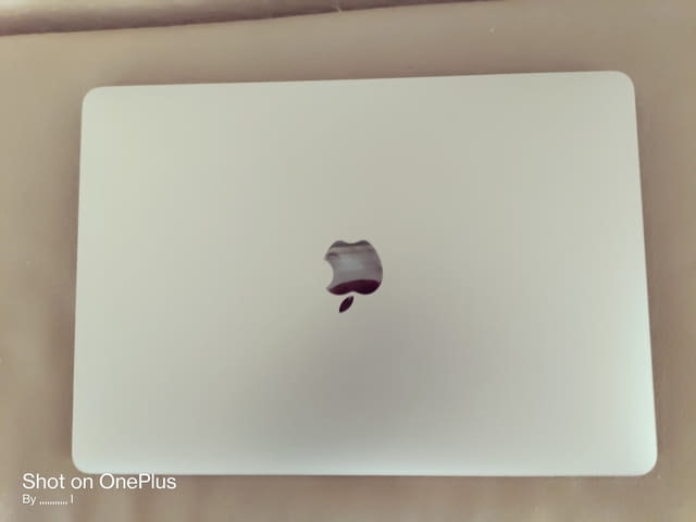 Мак бук про 13.3 екран, 2022, 8 рам, 256 ром с тачбар, city of Plovdiv | Laptops - снимка 3