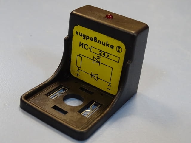 Щекер със светодиод за ел. бобина ИС-24VDC ”Хидравлика”, град Пловдив | Промишлено Оборудване - снимка 6