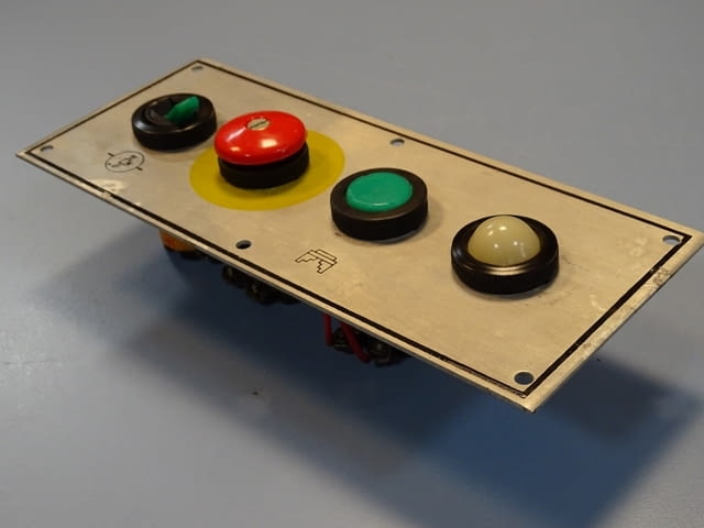 Операторно табло за струг СТ161 - град Пловдив | Промишлено Оборудване - снимка 10