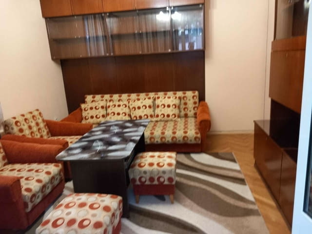 Давам под наем тристаен апартамент на Центъра 2-bedroom, 66 m2, Brick - city of Plovdiv | Apartments - снимка 1