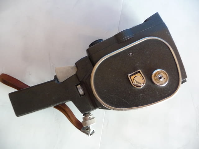 Видео камера Кварц 2 х 85 1 М Made in USSR видео лента филм руско производство - снимка 4