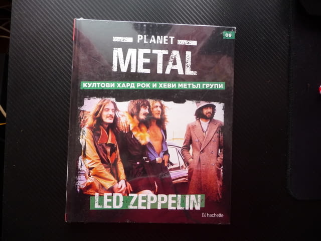 Led Zeppelin Planet Metal Лед Цепелин хард рок книга история, city of Radomir - снимка 1