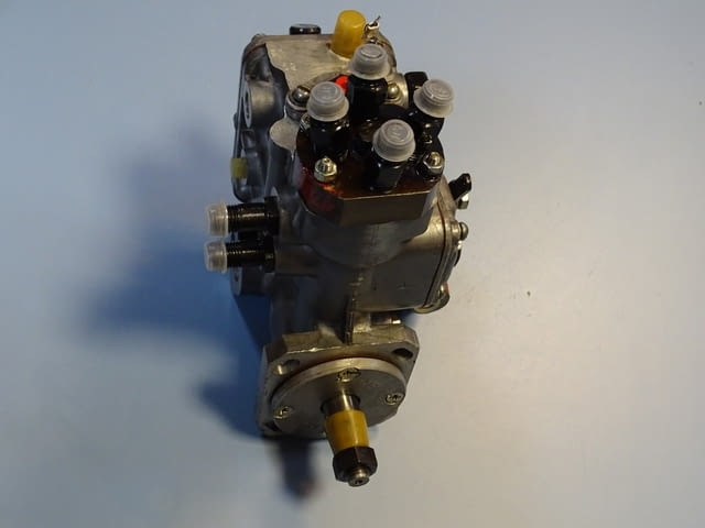 Горивно нагнетателна помпа (ГНП) за трактор "Владимировец" 48.1111004 ВЗТА Д3900 - снимка 7