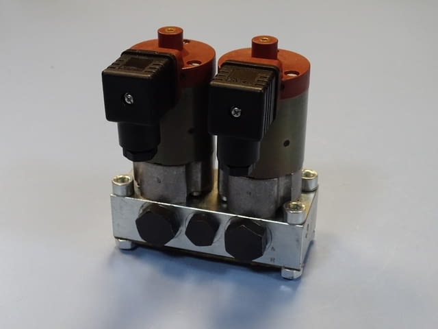 Хидравличен вентил HAWE G21-2 hydraulik directional seated valve 24VDC - снимка 11